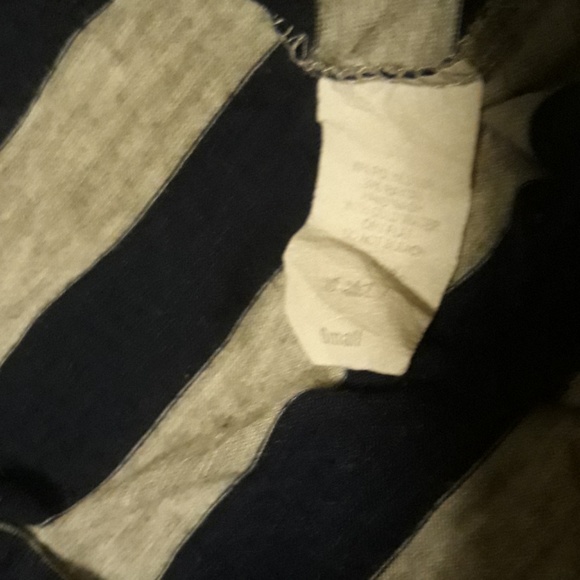 Last Price Cut Small OMG (on back) Long Sleeve Tee - Picture 4 of 6